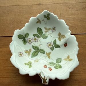 Wedgwood White Bone China Leaf Dish